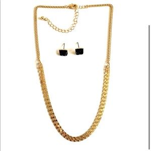 Violet Harper Isla Chain Necklace and Earrings